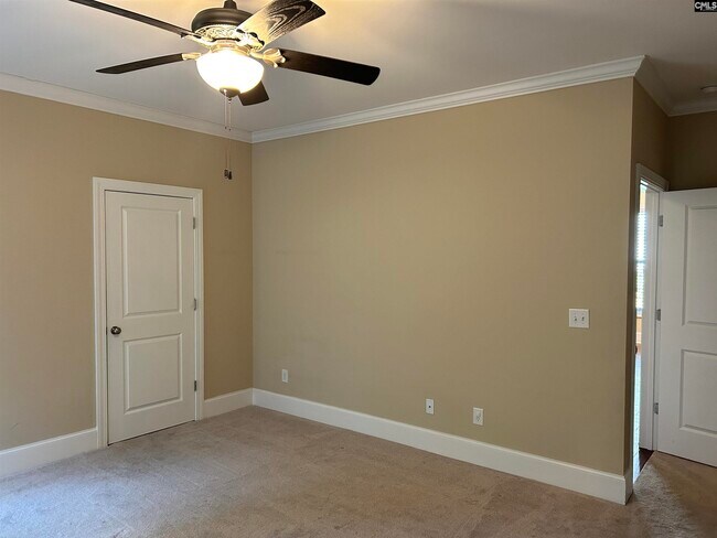 Building Photo - 105 High Bluff Ln