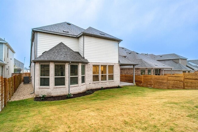 Building Photo - 3501 Jaulan St