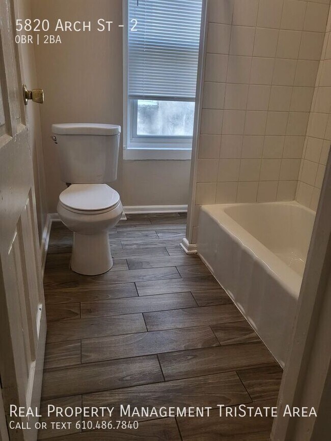 Building Photo - 5820 Arch St