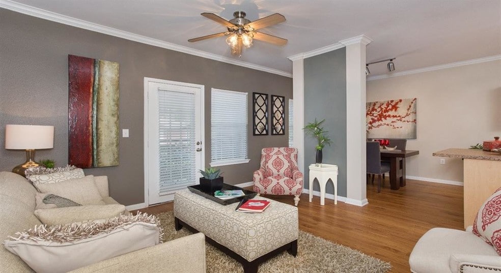 Building Photo - Highlands Hill Country