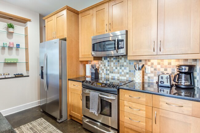 Building Photo - 2608 Erwin Rd