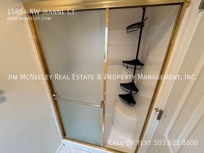 Building Photo - 15884 NW Jeanne Ct