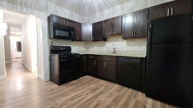 Building Photo - 1029 Central Ave