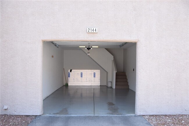 Building Photo - 5250 S Rainbow Blvd