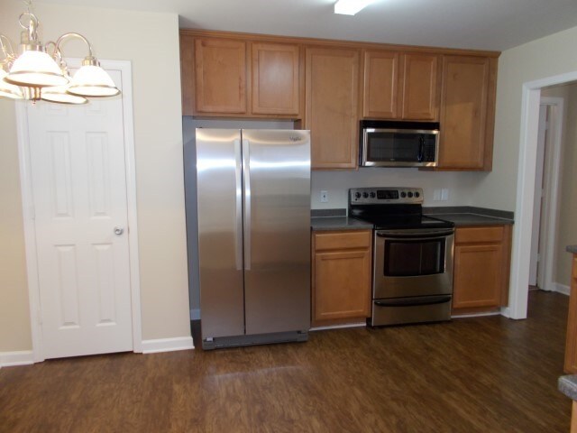 Building Photo - 1963 Trace Creek Dr