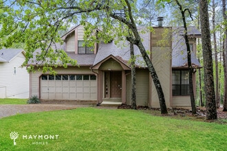 Building Photo - 300 Shadow Ridge Dr