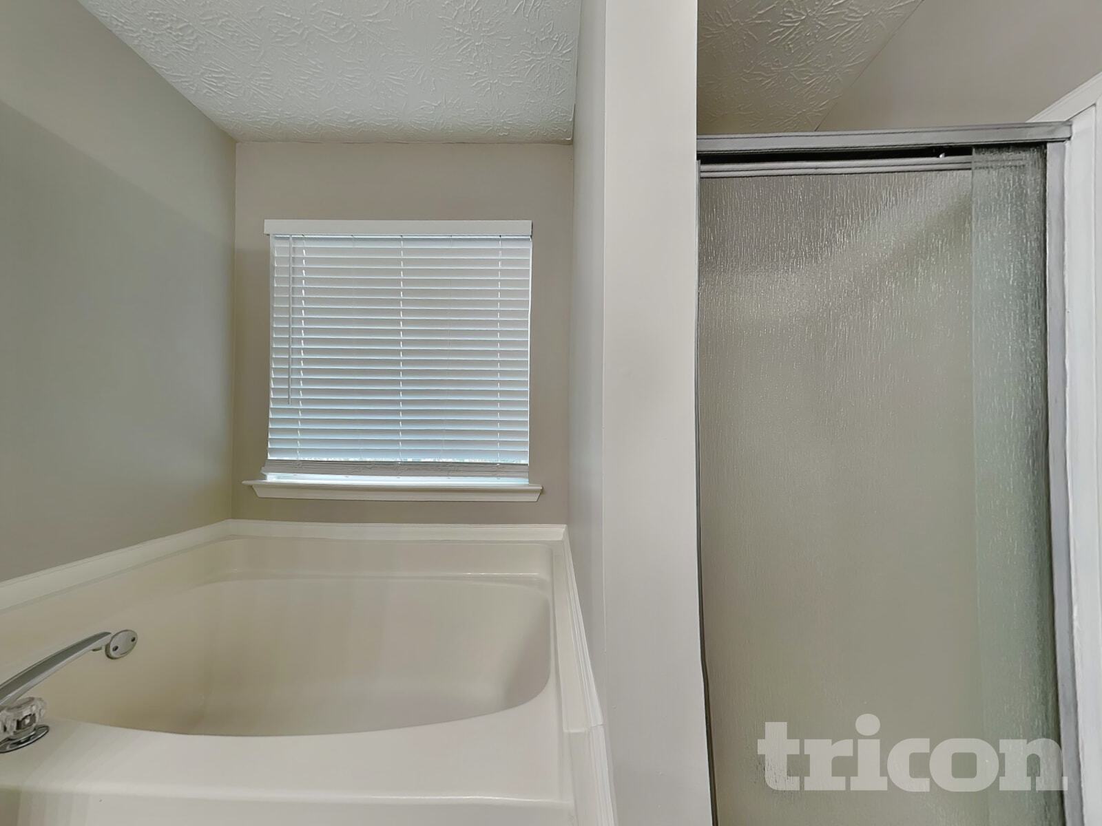 Building Photo - 1528 Cardinal Ln