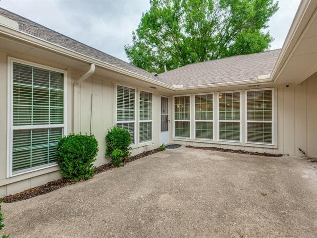 Building Photo - 6608 Robin Willow Ct