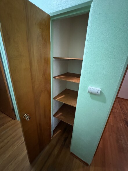 Building Photo - 2416 Patrick Dr