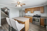 Building Photo - 4714 Fowler St