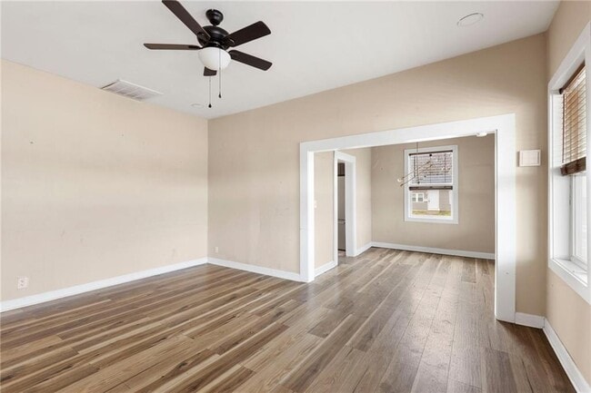 Building Photo - Hopewell Property