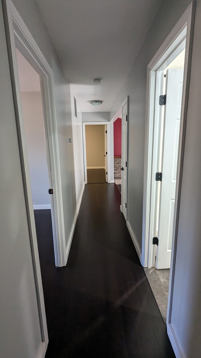 Building Photo - 5134 Pumphrey Dr