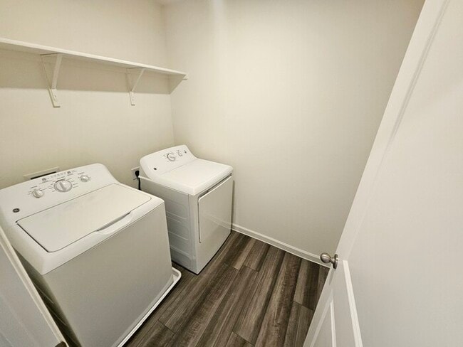 Building Photo - Brand new 5 bed & 3 bath home in EMISD