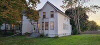 Building Photo - 628 25th St