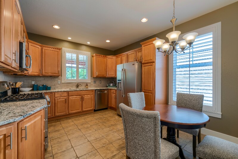 Building Photo - 5308 Corbett Dr