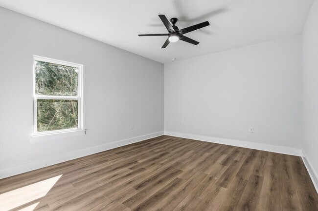 Building Photo - 7179 Freedom Ct
