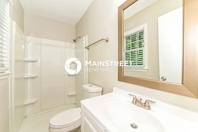 Building Photo - 3 Bedroom Pet-Friendly Home in ELLENWOOD, GA with Main Street Renewal