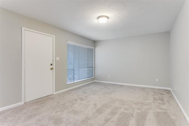 Building Photo - 3828 W 7th St