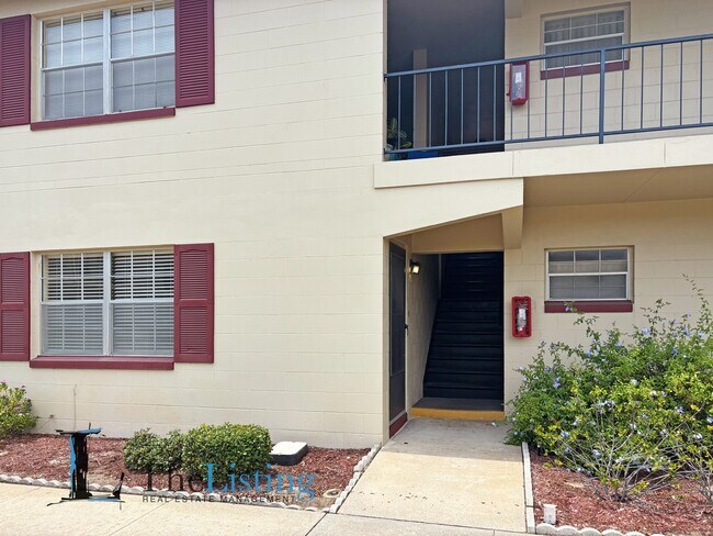 Building Photo - 5505 Hernandes Dr