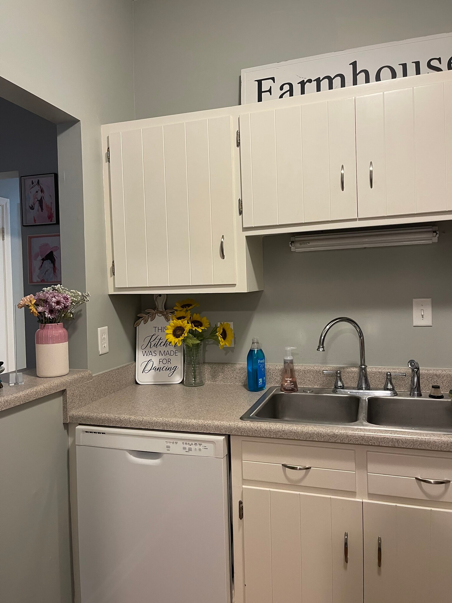 Building Photo - 130 Oliver Cir