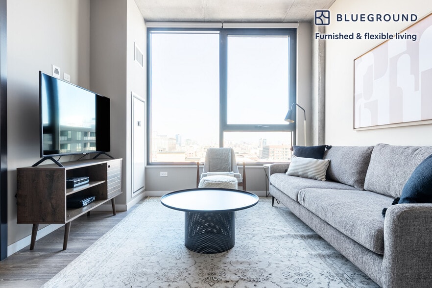 Primary Photo - 939 W Washington Blvd