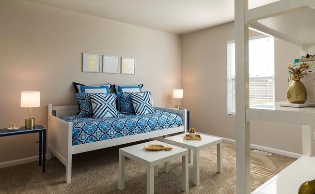 Building Photo - Large Colonial for Lease in Highly Rated Mattawan Schools