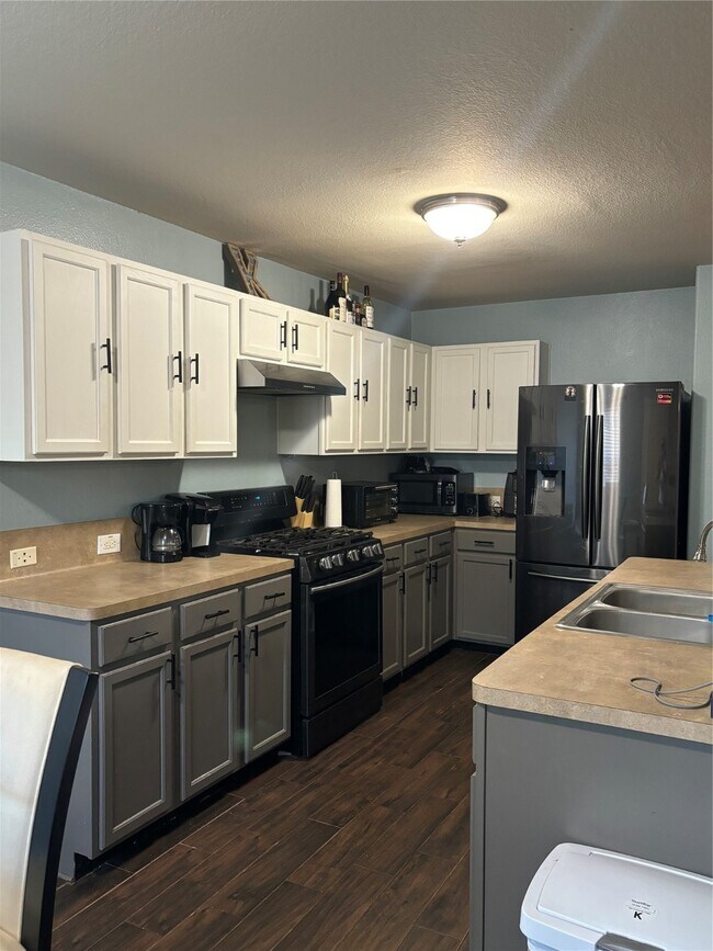Building Photo - 18507 Prairie Larkspur Dr