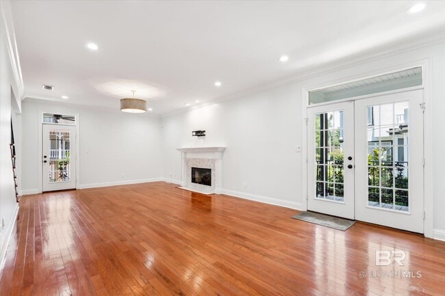 Building Photo - 6363 D'Olive Ct