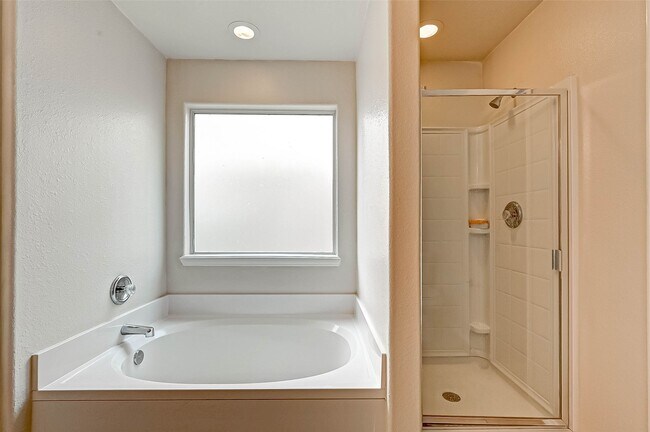 Building Photo - 3339 Siebinthaler Ln