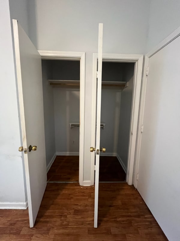 Building Photo - 810 Parsons St SW