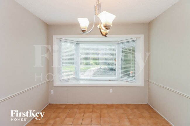 Building Photo - 3823 Glenheather Dr