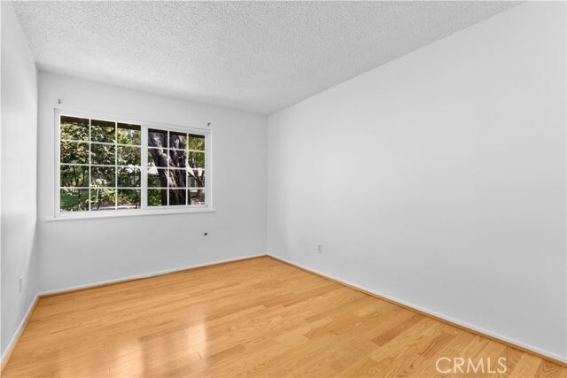 Building Photo - 702 Scripps Dr