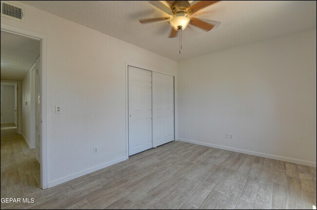 Building Photo - 829 Dulce Tierra Dr