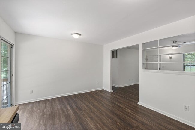 Building Photo - 11204 Sitting Bull Cir