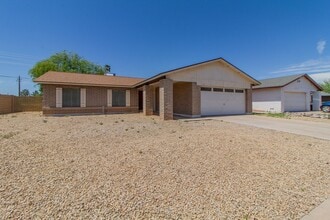 Building Photo - *COMING SOON IN FEBRUARY* 3 Bedroom 2 Bath Home