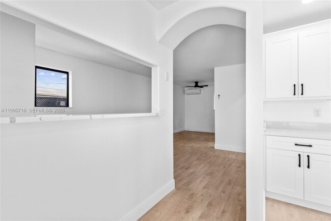 Building Photo - 14171 SW 37th Ct