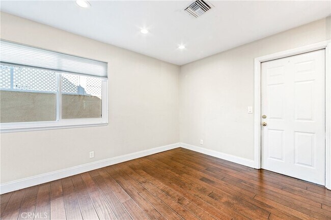 Building Photo - 16311 Woodstock Ln