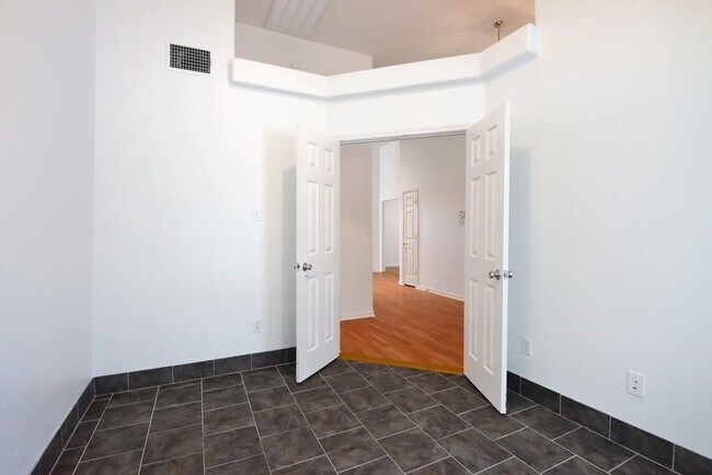 Building Photo - 11717 Dunfries Ln