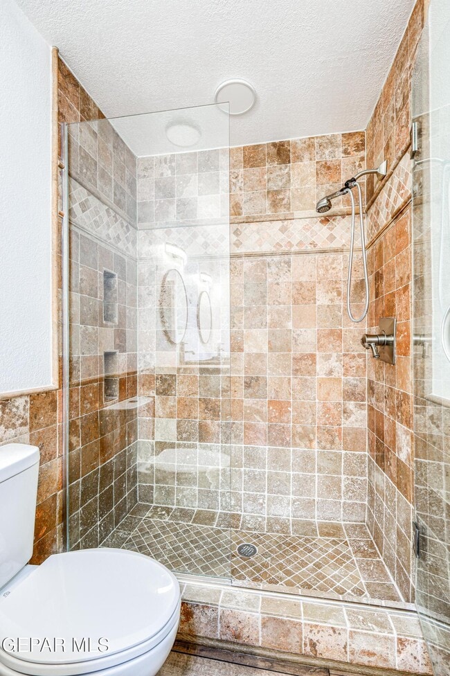 Building Photo - 4945 Vista Grande Cir