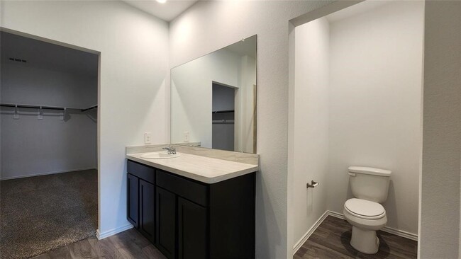 Building Photo - 14513 Lily Plns Dr