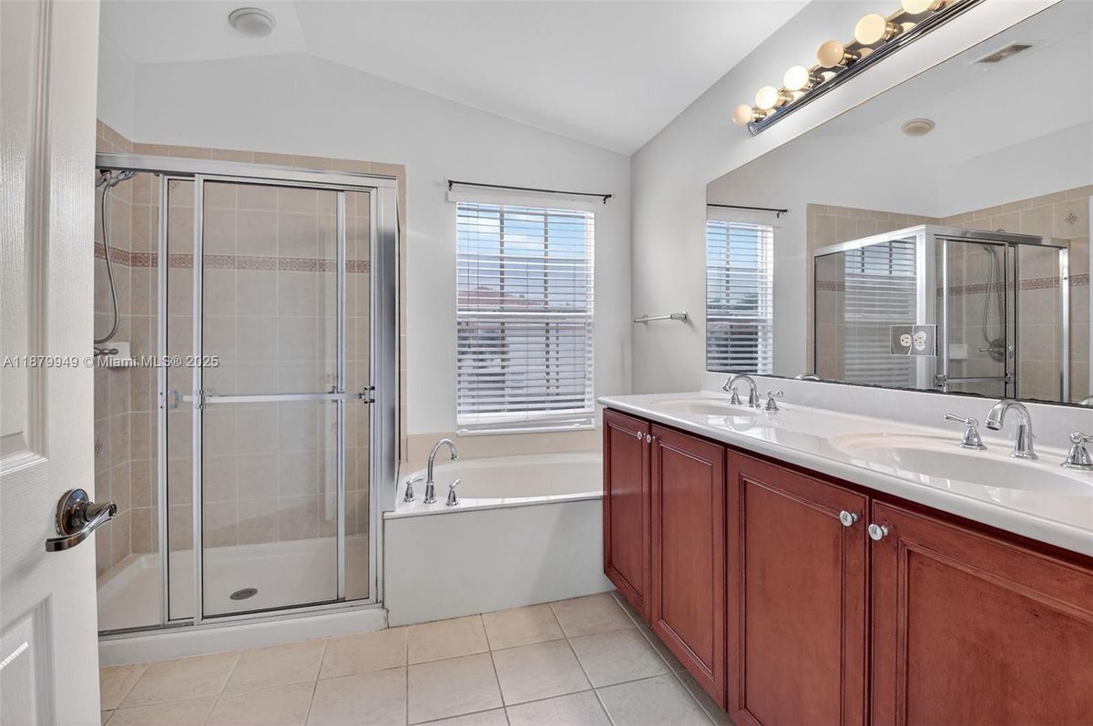 Building Photo - 16097 Poppy Seed Cir