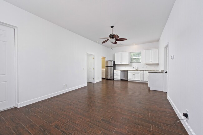 2nd inlaw units - 5064 S Highway A1A
