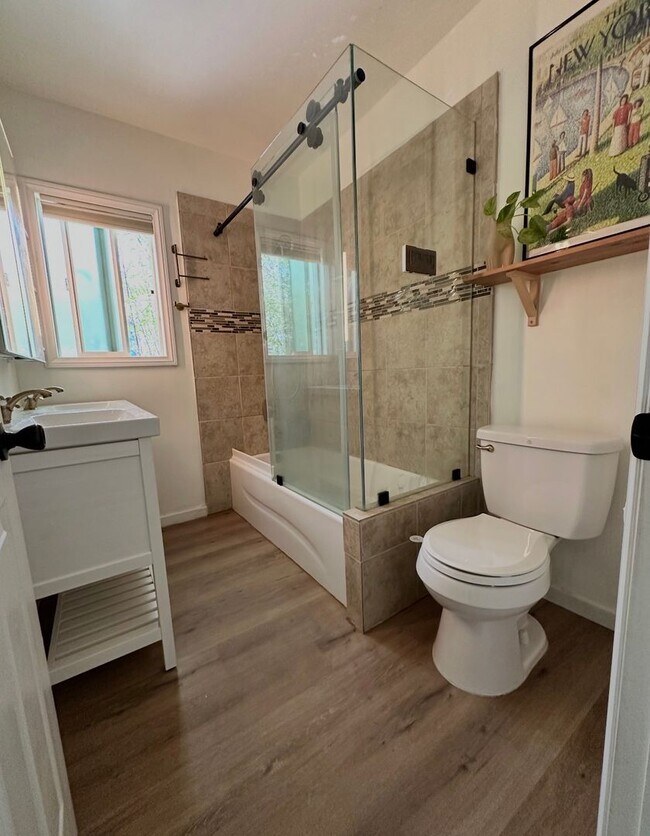 Building Photo - Princeton Ontario