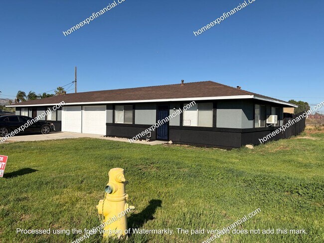 Building Photo - 13920 Sierra Mesa Cir