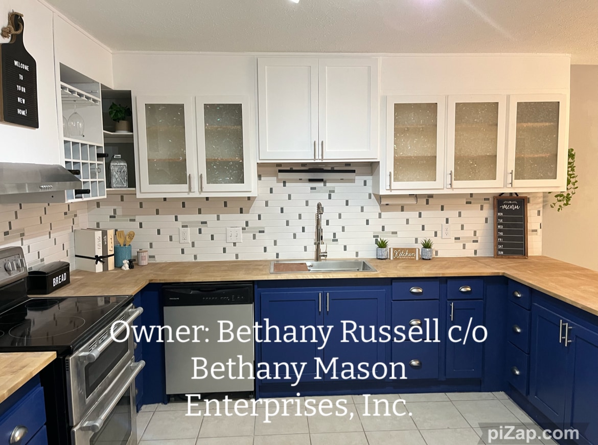 Building Photo - 4523 Aster St