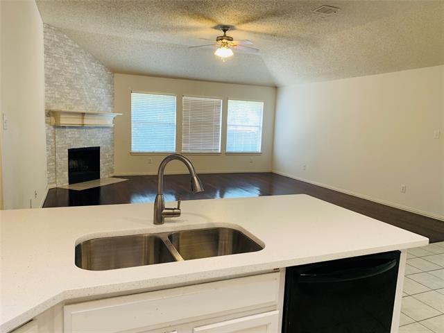 Building Photo - 5901 Jewel Dr