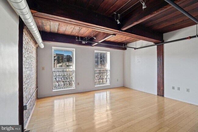 Building Photo - 1210 N Palethorp St