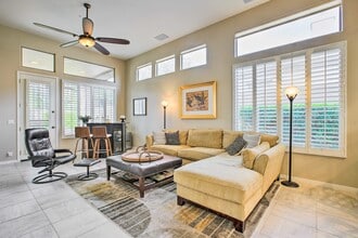 Building Photo - 7152 E Canyon Wren Cir