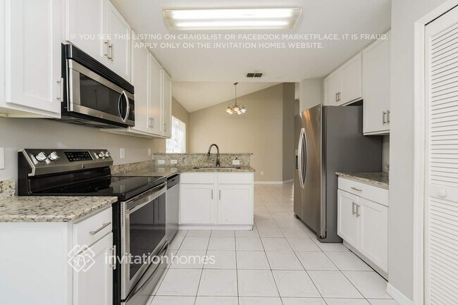 Building Photo - 7309 Marseille Cir