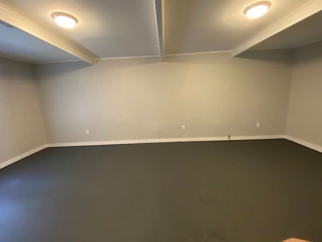 Building Photo - 2915 Enterprise Blvd